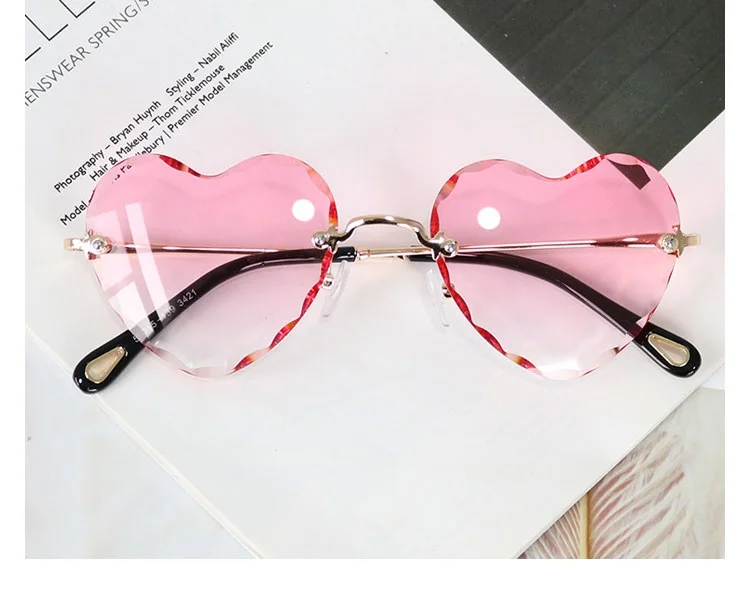 Ins модные забавные солнцезащитные очки в форме сердца новые ulzzang Harajuku милые европейские и американские уличные повседневные женские пляжные солнцезащитные очки