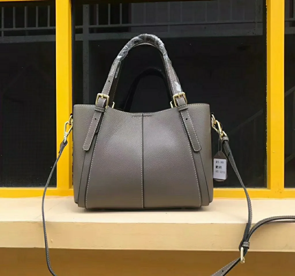 

2019 autumn and winter new leather ladies handbag fashion portable Messenger bag high-end texture lychee hand bag handbags