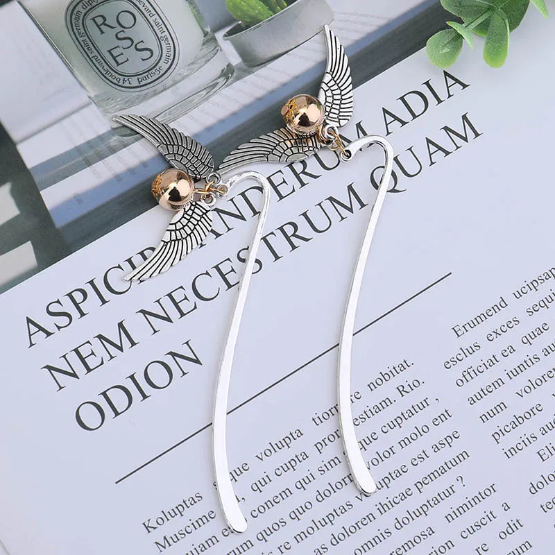Wing Snitch Metal Bookmark Binder Stationery Bookmarks For books Retro Index Divider Reader Book Mark Office For School 2021