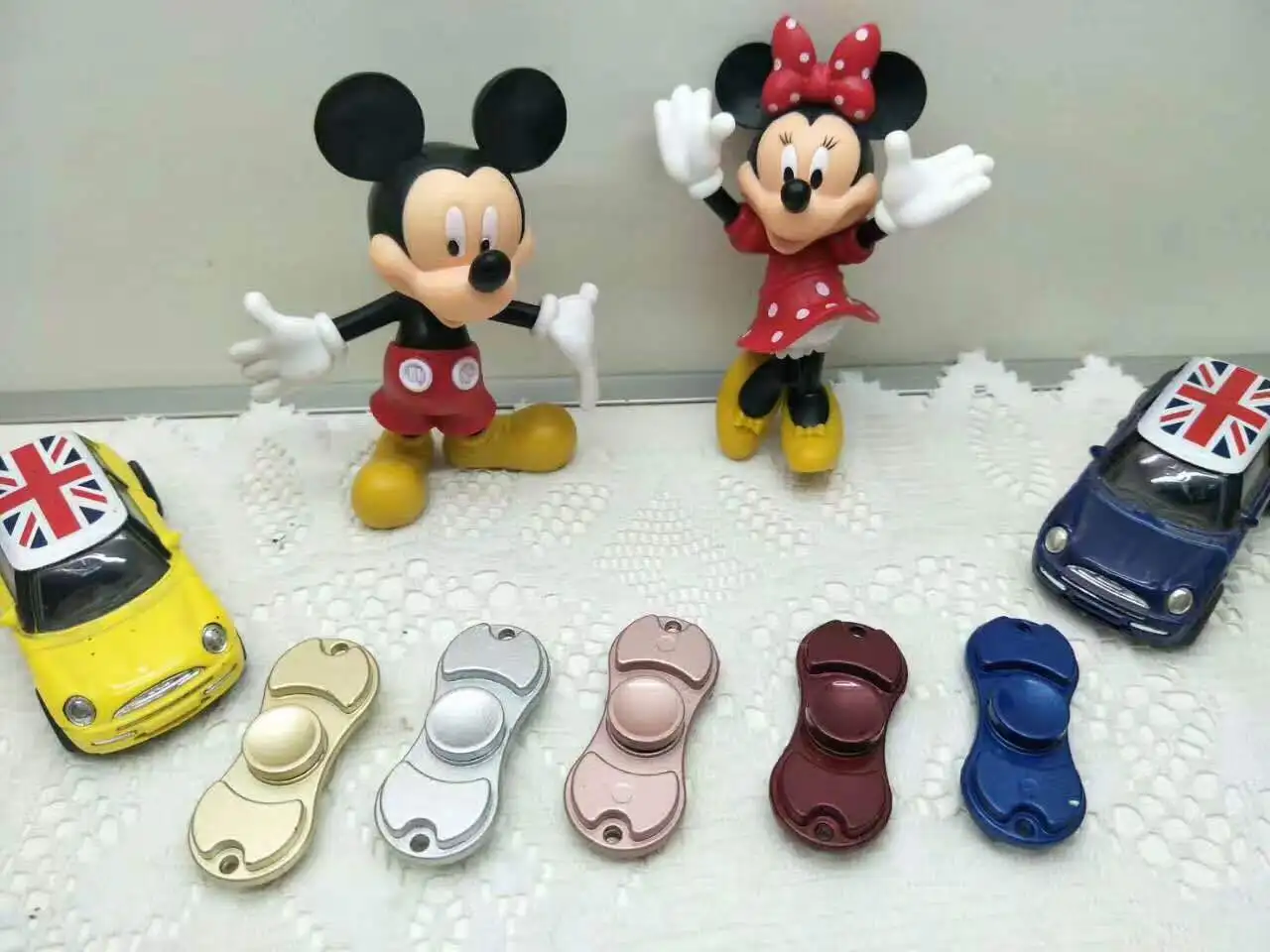 

Fidget Spinner Metal two leaf fidget spinner zinc alloy spinner cross-border spinner two leaf finger