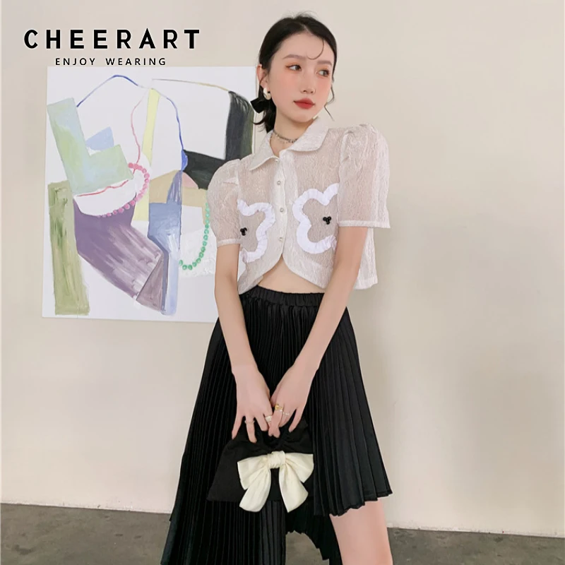 

CHEERART текстурная прозрачная блузка с воротником Питер Пэн женская укороченная рубашка на пуговицах с пышными рукавами летний женский модный дизайнерский Топ