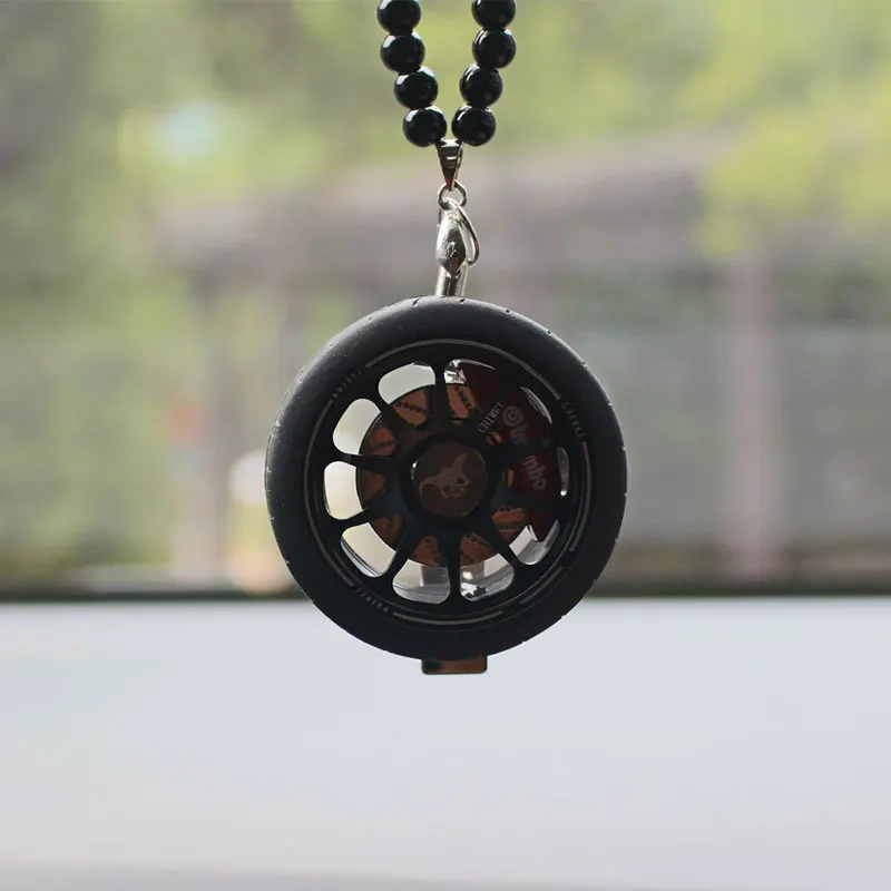 

Altitude Simulation Detachable Tire Model Car Ornament Pendant Wheel Keychain Hanging For View Mirror Car Pendant Key Chain Ring