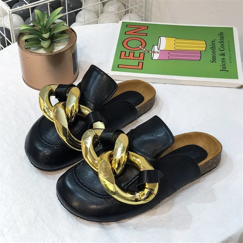 Sandalias de diseño de marca para mujer, chanclas de cadena de Oro grande a la moda, zapatos de punta redonda, zapatillas de tacón plano informales, deslizantes