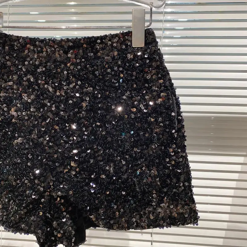 winter dresses for women 2022 New Spring and Autumn Black Velvet Shorts Women Sequined Shiny Versatile Short Pants Clubwear Shorts Hot Pants High Street burberry shorts