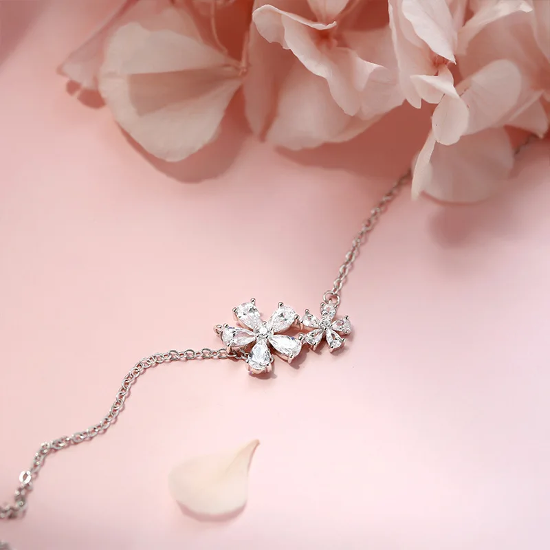 

Silver Flower Zircon Necklaces Pendants 925 AAA Sparkling Zircon Sakura With Chain Choker Necklace Jewelry For Girl Women
