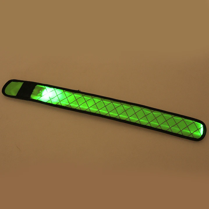 green Нейлоновый светодиодный спортивный ремешок на запястье светящийся игрушечный браслет светильник светящийся браслет вечерние игрушки для детей Подарки - Цвет: green