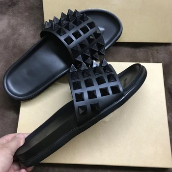 

woman luxury c shoes women summer flat slippers designers slides woman mules 2020 fashion with logo