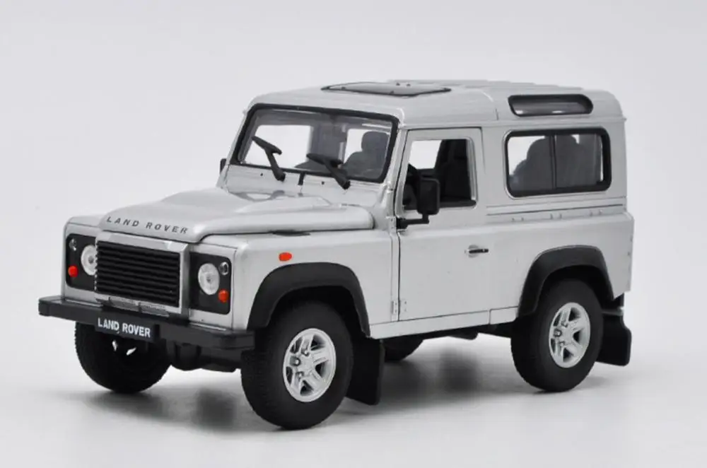 Welly 1/124 1:24 Land Rover Defender внедорожник автомобиль литья под давлением дисплей Модель игрушки на день рождения для детей мальчиков и девочек - Цвет: Defender Silvery