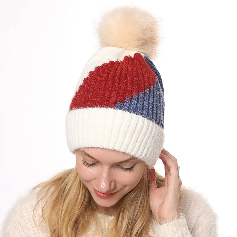 

Winter Ladies New 3 Color Stitching Woman's Hats Velvet Warm Beanie Knitting Chenille Soft Wool Skullies Cap C012
