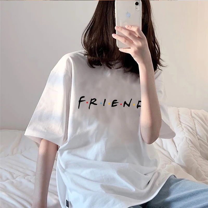 Camiseta con estampado Harajuku Friends para mujer, blusa informal holgada de manga corta con cuello redondo