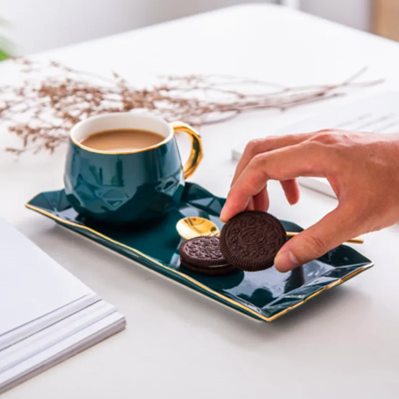 Североевропейская керамическая чашка с тарелкой креативная Золотая кофейная