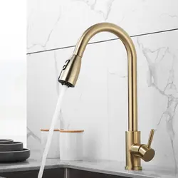 Tuqiu Brushed Gold Kitchen Faucet Single Handle Pull Out Kitchen Tap Single Hole Handle Swivel Kitchen Mixer Tap Mixer Tap