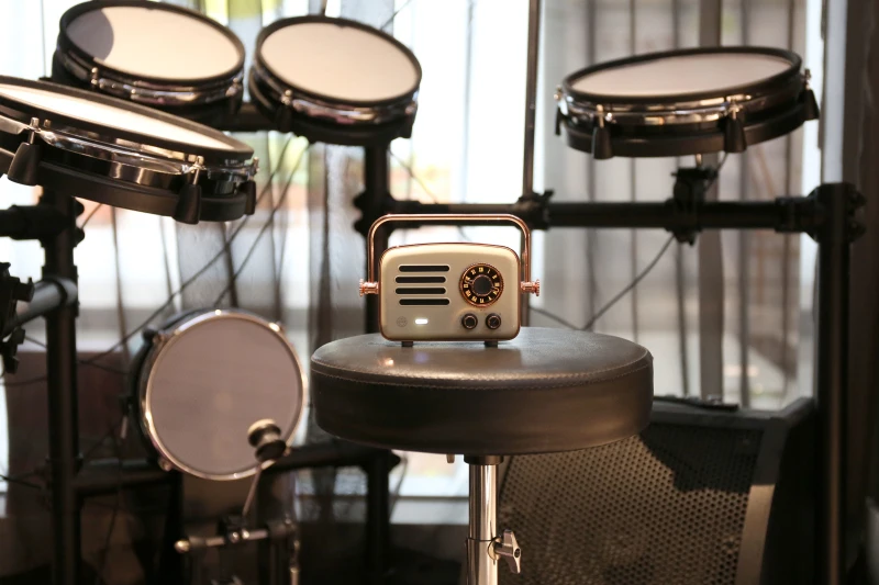 MAO KING MW-R Voyager 2 Lunar rock белый Bluetooth динамик Ретро wifi радио беспроводной портативный музыкальный металлический плейер подарок