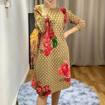

HOT SELLING Miyake three quarter Vintage print dress o-NECK straight dress IN STOCK