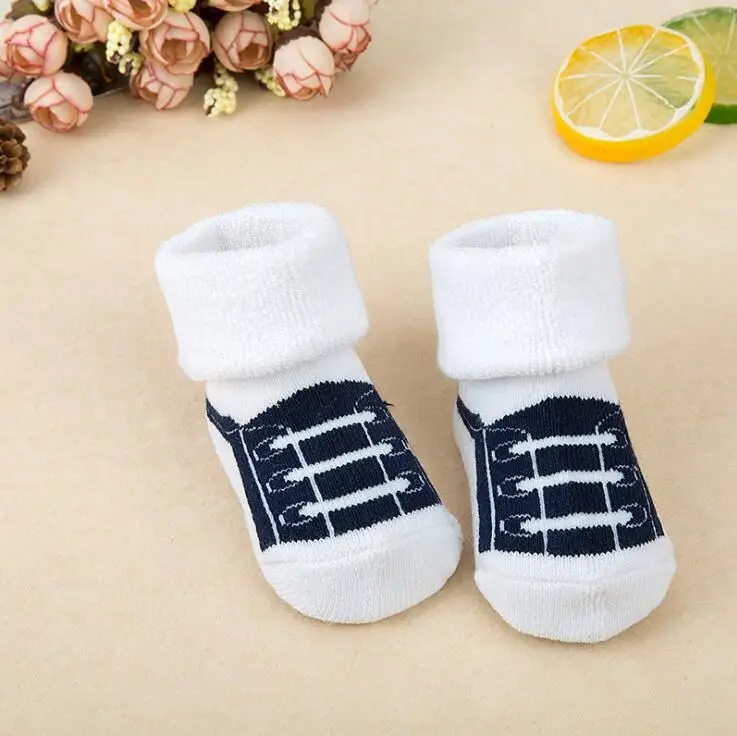 1 пара зимних хлопковых тапочек в горошек для новорожденных Детские теплые носки для мальчиков и девочек Осенняя махровая брендовая одежда