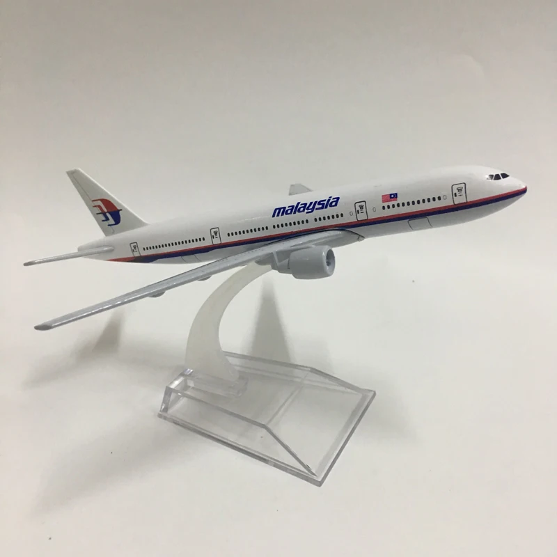  JASON TUTU 16cm Malaysia Airlines Boeing 777 Plane Model Airplane Model Aircraft Model 1:400 Diecas