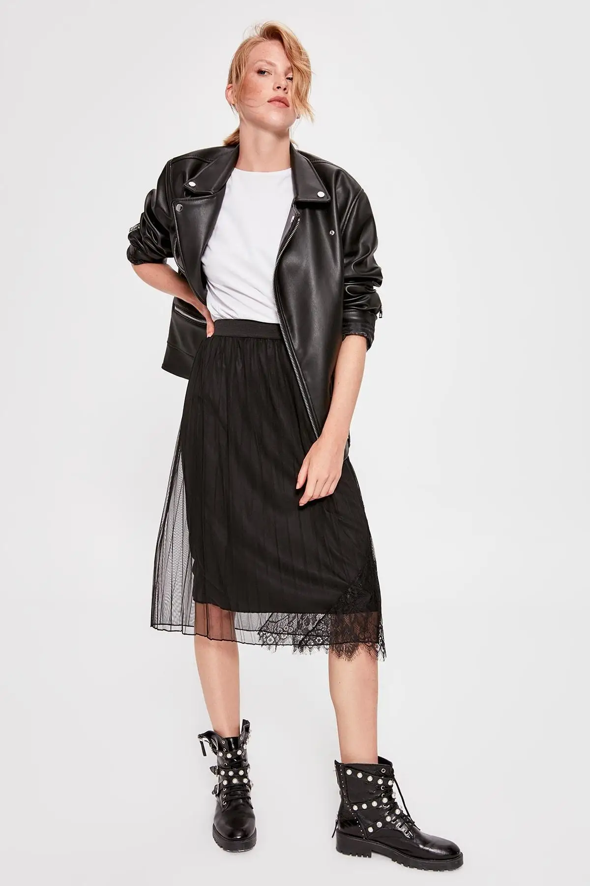 Trendyol черная трикотажная юбка Piliseli TWOAW20ET0284 | Женская одежда