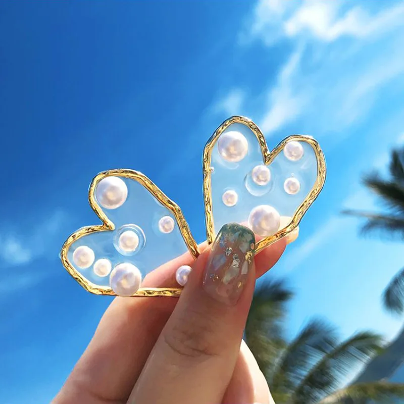 

New Romantic Stud Earrings For Lady Women Girl Heart Love Pearl Earring Cute Geometric Irregular Gold Fashion Statement Earing