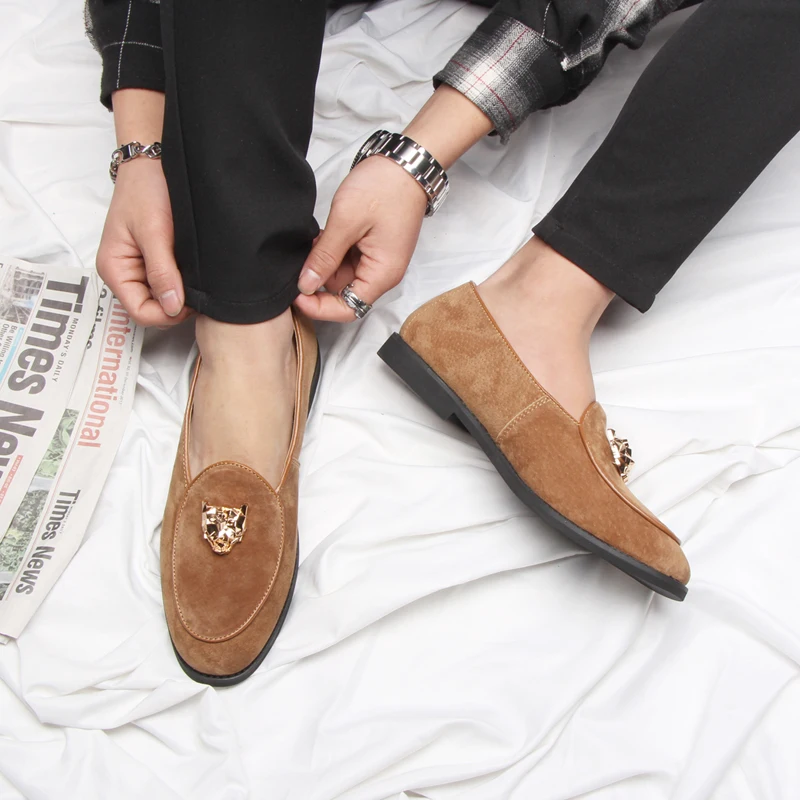 Luxury Brand Leopard Head Casual Leather Shoes Men Flats Moccasins Loafers High Quality Soft Comfortable Classic Business Shoes