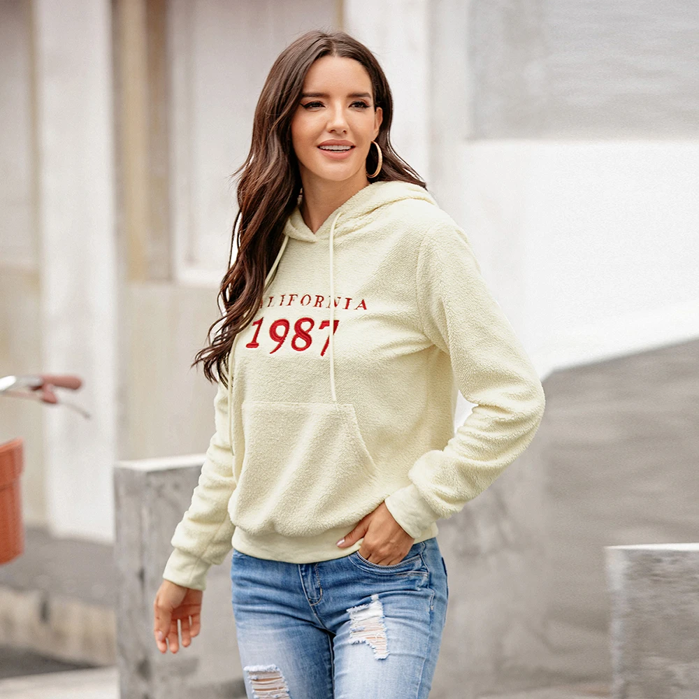 

Letter Printed Embroidery Fleece Hoodies Women Long Sleeve Front Pocket Drawstring Hoodie Autumn Winter Casual Hooded Sweatshirt