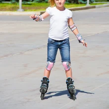 Новые скоростные роликовые коньки профессиональные соревнования коньки регулируемые роликовые коньки с освещающими колесами конькобежный спорт обувь