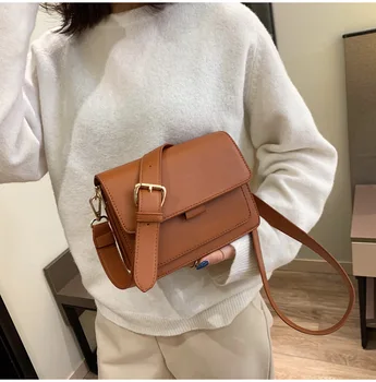 

Retro Small Square Bag Women's New Fashion Network Red Person Small Black Bag Single Shoulder Oblique Satchel womens handbags