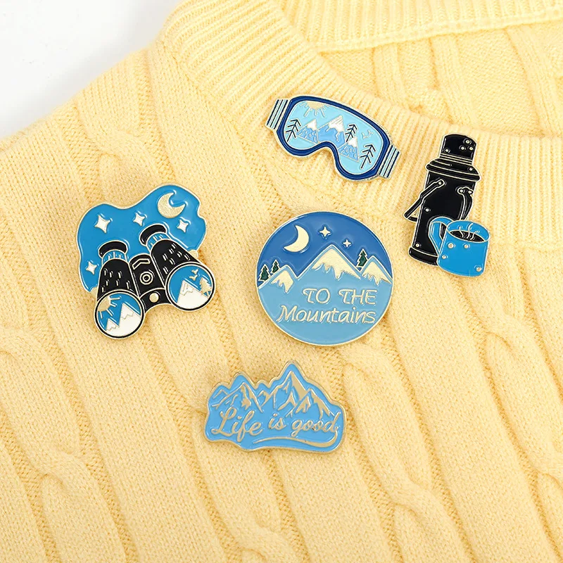 欧美创意热销户外旅行装备望远镜合金胸针 挡风镜 山峰热水壶别针4