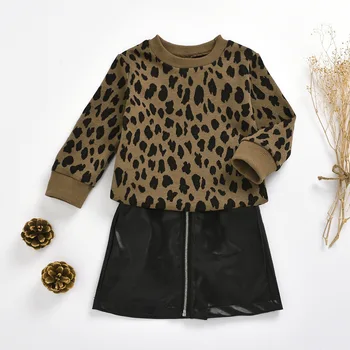 

Autumn New Baby Children's Suit Leopard Sweater + Leather Skirt Two-Piece Set