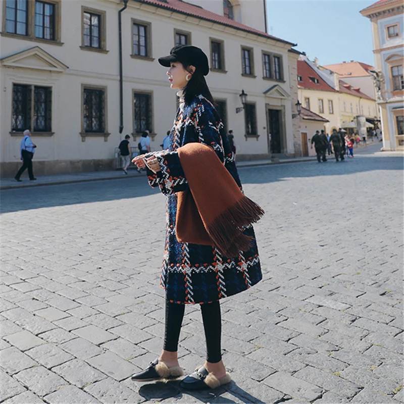 Plaid woolen Coat Women Fashion Winter New Long Retro Parka flavor Loose Thick woolen cashmere Jacket Female W236