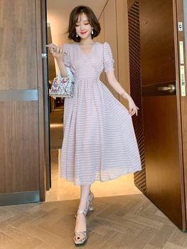 

Trendy Striped Jacquard Tassel Sexy V-neck Court Sleeve High Waist Umbrella Swing Dress Women's Fashion Summer New Style