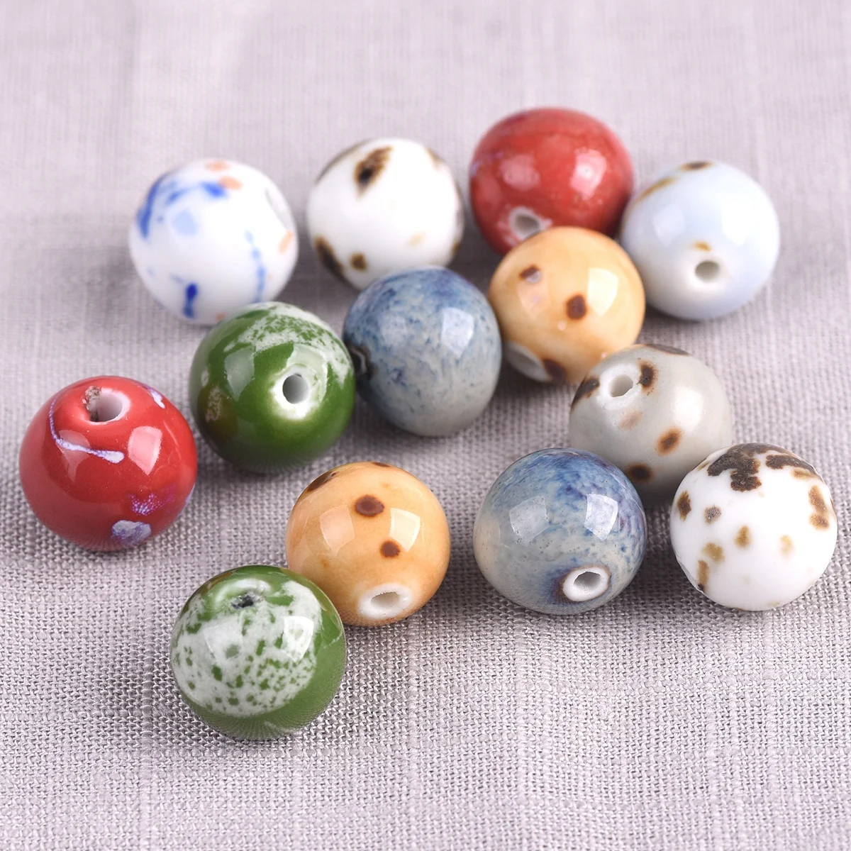 10pcs 14~15mm Random Mixed Round Ceramic Porcelain Handmade Loose Spacer Beads lot for DIY Crafts Jewelry Making 10pcs flat round 15mm handmade ceramic porcelain loose spacer beads lot for jewelry making diy crafts findings