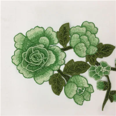 YL743