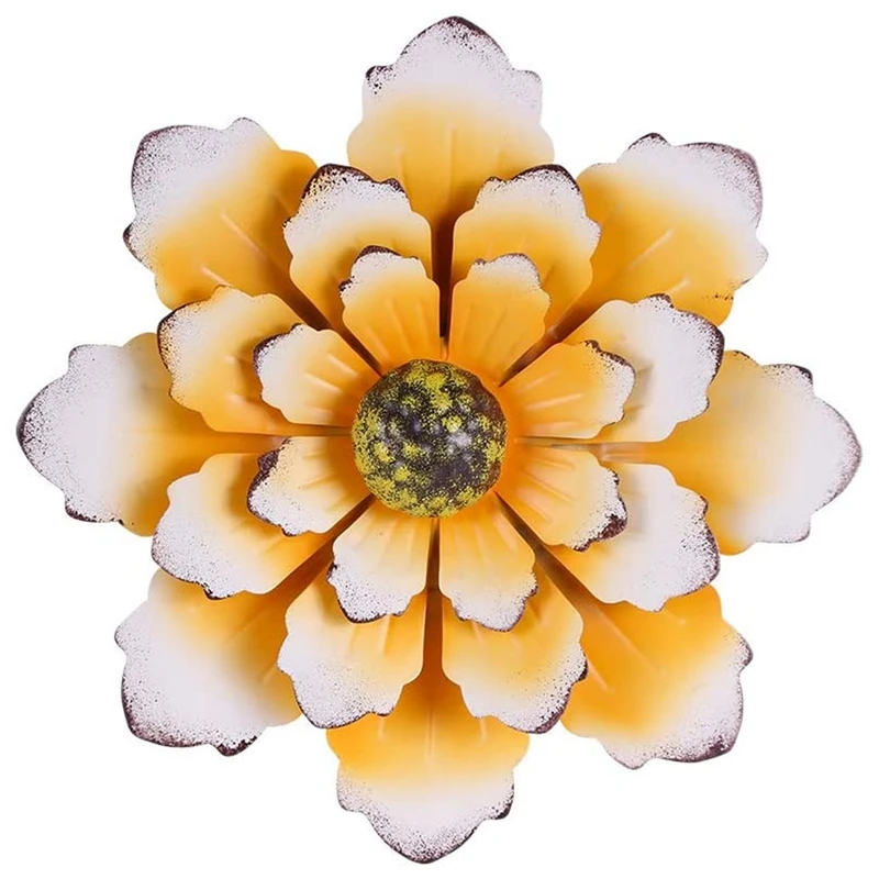 Украшение для стен в фермерском стиле можно повесить антикварную металлическую