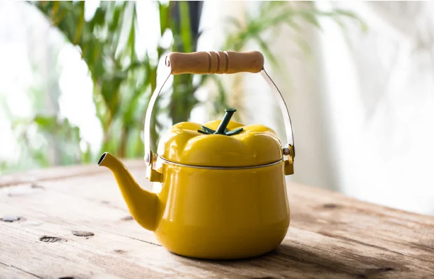Желтый помидор чайник японский утолщение эмалированный фарфор полив горшок цветочный опрыскиватель чайник со свистком Чай урна рот чайник