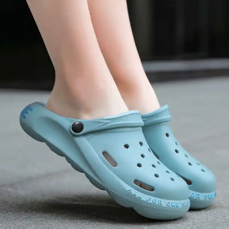 Large Sizes Woman's Slippers High Quality Half Sandals Women 2023 Couple Sandals Man Summer Waterproof Beach Hole Shoes Flat G28 3