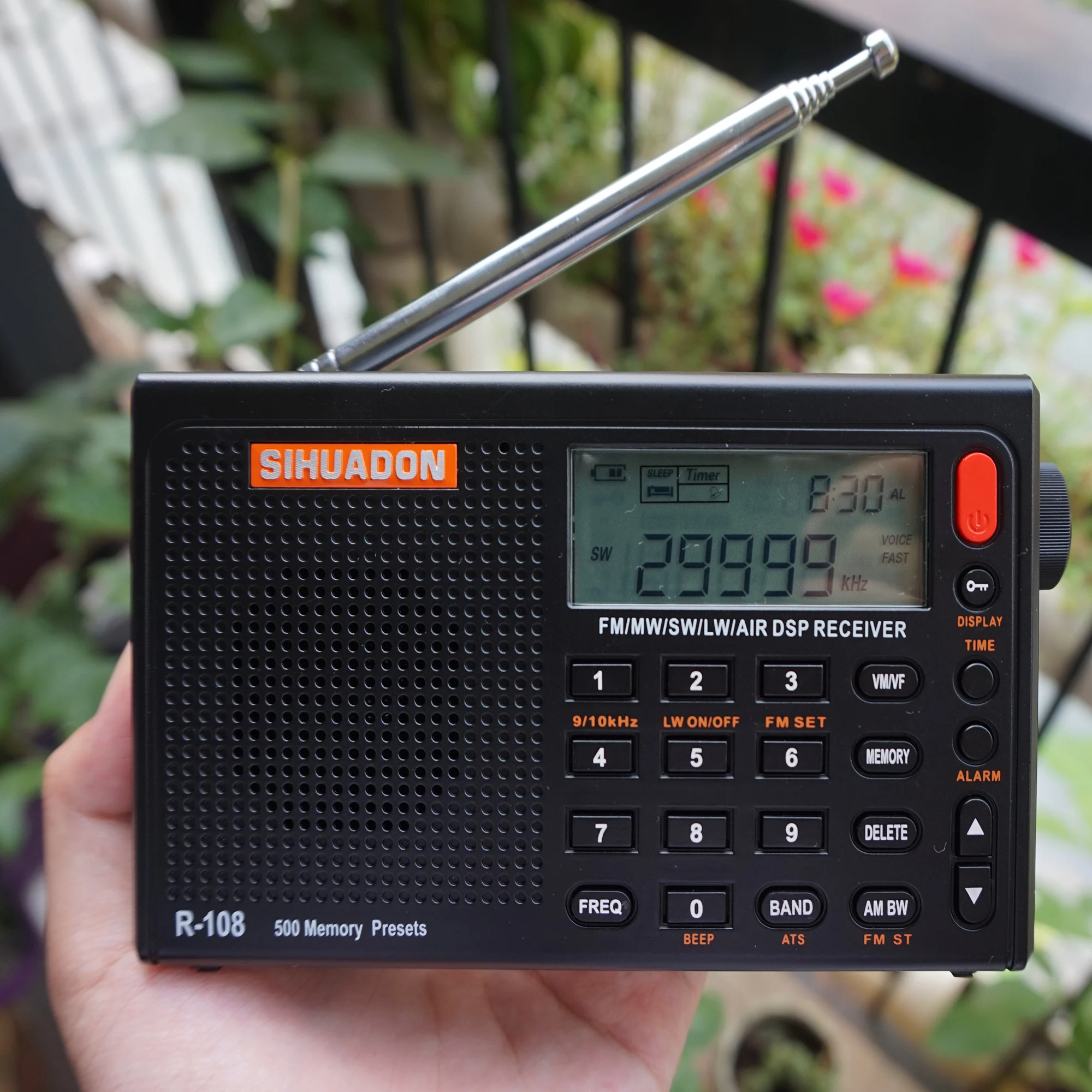 Radiwow SIHUADON R-108 FM Stereo Digital Portable