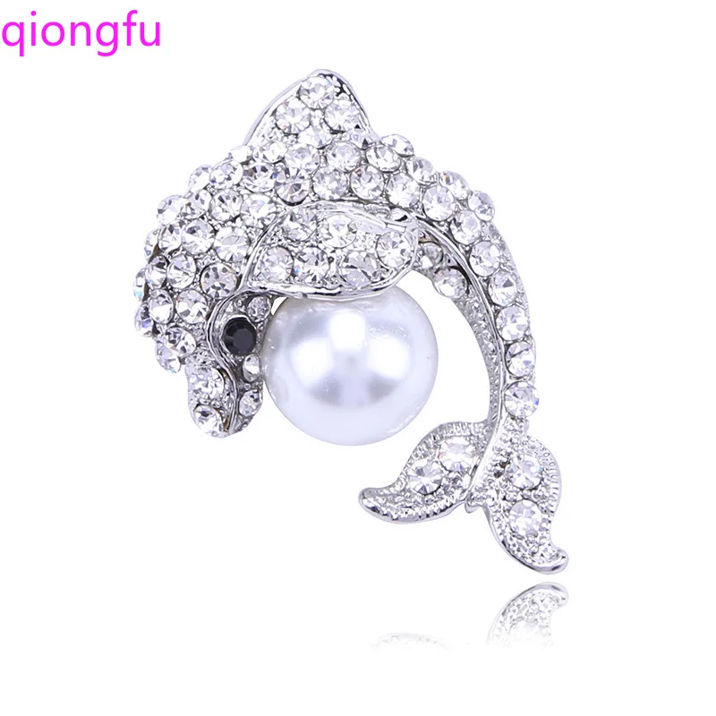 

Qiongfu Dolphin Crystal Pearl Brooch Clothing Accessories Pin Dolphin Brooch, Animal Brooch