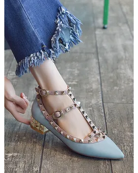 

[Worry Girl WUYOUNV] Mid-heel rivets Baotou with pointed toe single shoes small size flat heel thick heel autumn shoes women