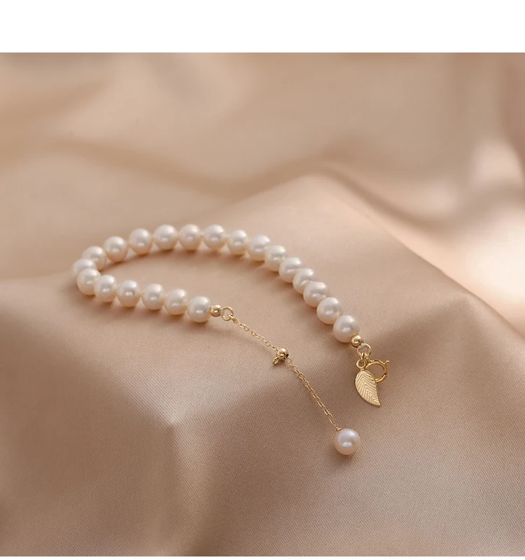 Freshwater Pearl Bracelet Image 6