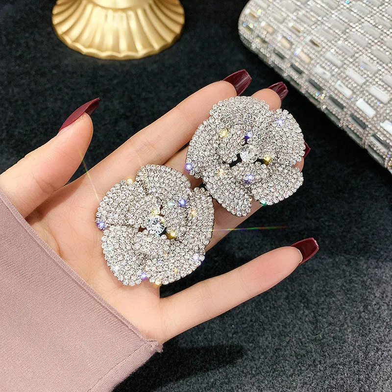 FYUAN Full Rhinestone Crystal Stud Earrings for Women Oversize Flower Crystal Earrings Party Weddings Jewelry Gifts