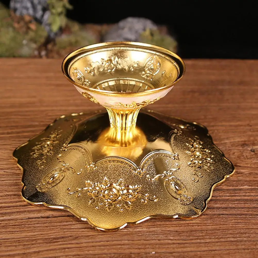 Nordic-Style-Snack-Plate-Zinc-Alloy-Fruit-Bowl-European-Style-Washable-Wedding-Gift-Snack-Tray.jpg Északi Stílusú Snack Tányér Cink Ötvözet Gyümölcs Tál Európai Mosható Esküvői Ajándék Tálca - Image 4