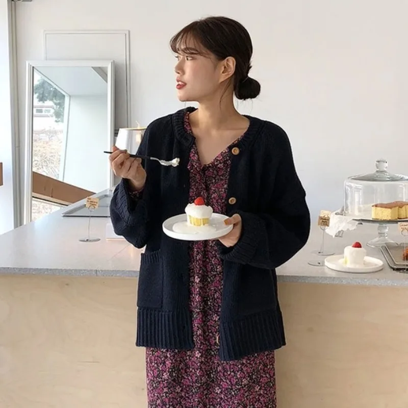 Осенне-зимние корейские свитера в стиле Харадзюку, женские шикарные свободные однобортные кардиганы с рукавами «летучая мышь», Женские однотонные вязаные топы