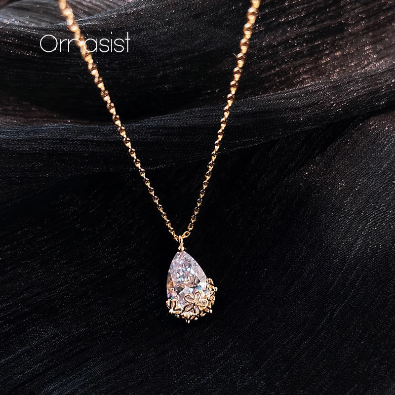 

Hot Sale New Shiny Crystal Water Drop Pendant Ladies Necklace Luxury Fashion Simple Temperament Necklace Jewelry Gift