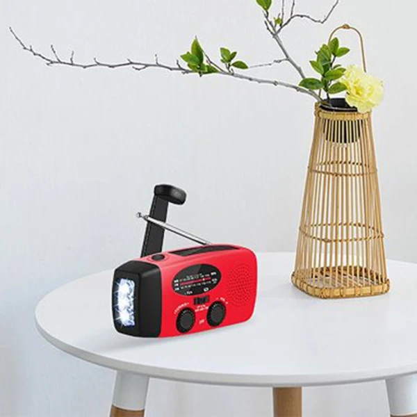 Multifunctional Solar Hand Crank Dynamo Self Powered AM/FM/NOAA Weather Radio Use As Emergency LED Flashlight and Power Bank | Электроника