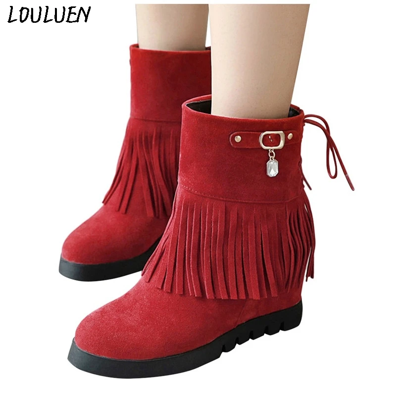 Женские замшевые ботинки LOULUEN 2019 короткие теплые на танкетке со шнуровкой и