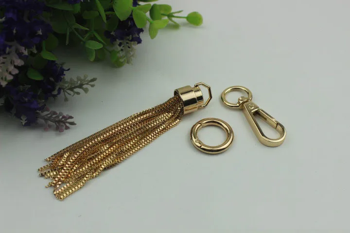 Meetee 2/5 шт. 16 см с металлическими заклепками; туфли-лодочки брелок Tassel Pendant сумка ремень вешалка крючок для пряжек, самодельный сумок украшения фурнитура Аксессуары BF391 - Цвет: lightgold