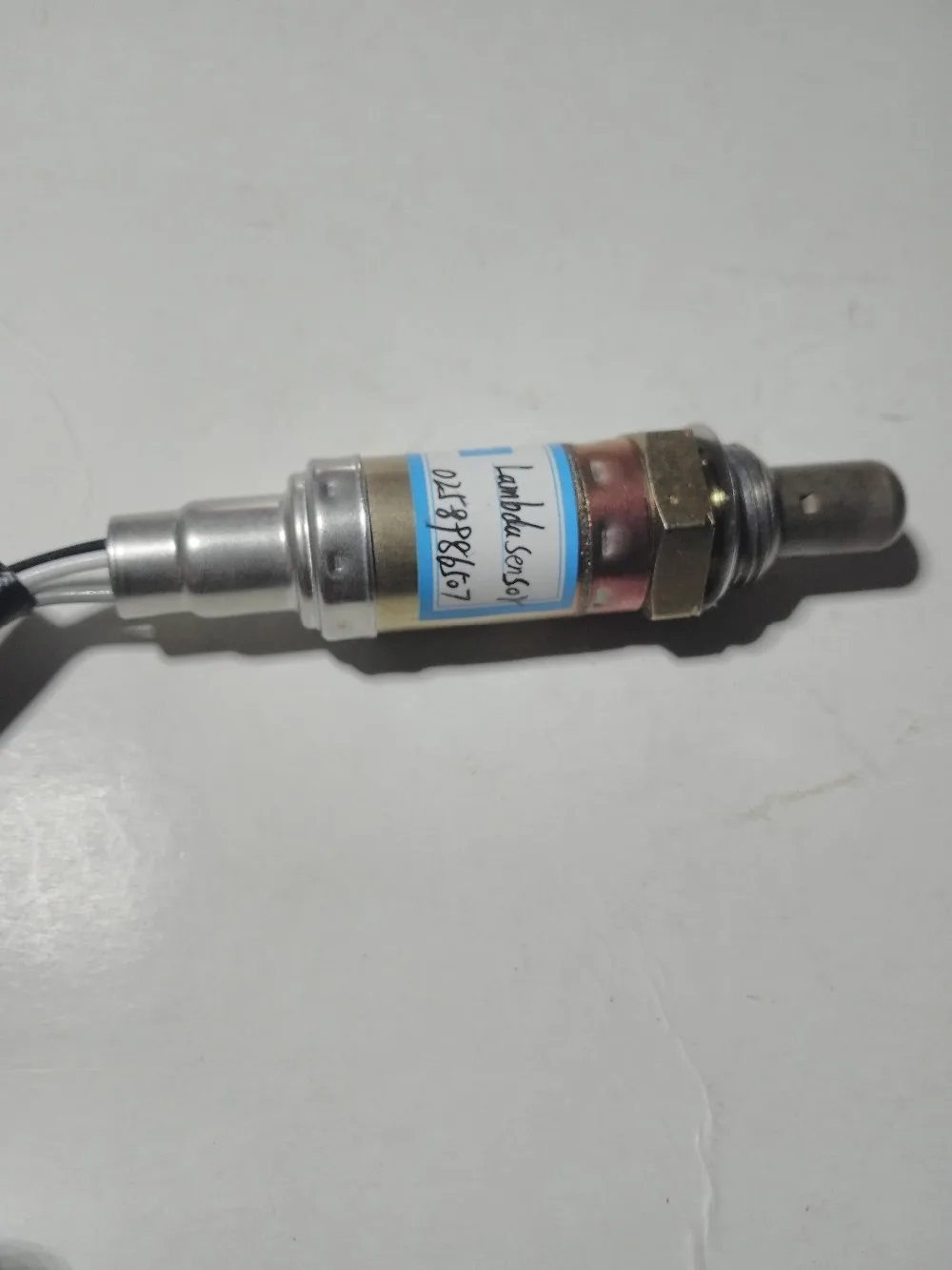 Лямбда датчик для MARTIN AUDI CHRYSLER CITROEN DACIA DGE DAIHA FIAT FORD HONDA HYUNDAI 4 провода 650 мм OE №: