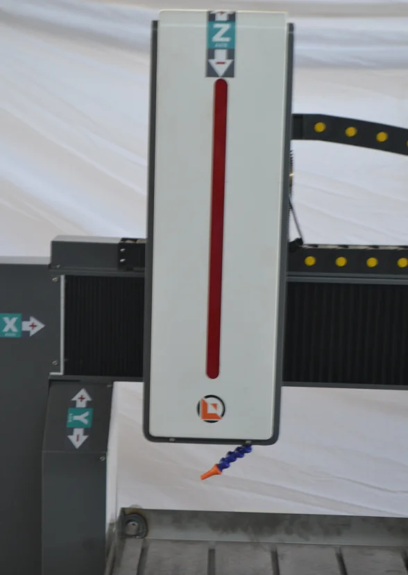 4040 cnc фрезерный станок для резки металла с выдвижной стол на Китае