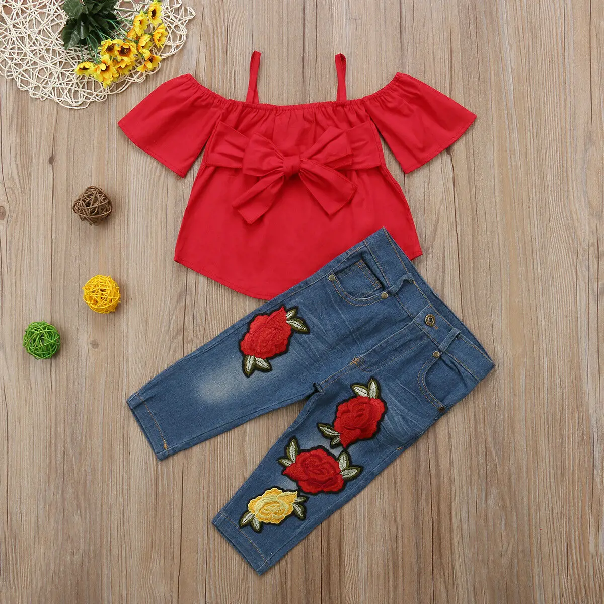 Модная детская кружевная ткань из 2 предметов для девочек, красная блузка с открытыми плечами, комплект из топа и джинсовых штанов с цветочным принтом, детская одежда для детей 1-6 лет