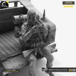 1/35 Смоляные Наборы солдатской модели (американские морские уплотнения отдыха и еды) самодельный A18-12